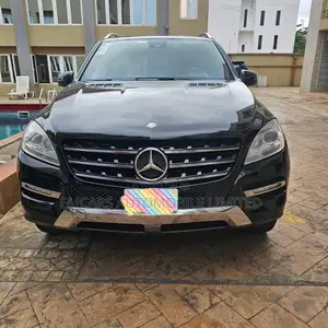 Mercedes-Benz M Class ML350 4MATIC 4dr SUV AWD (3.5L 6cyl 7A) 2014