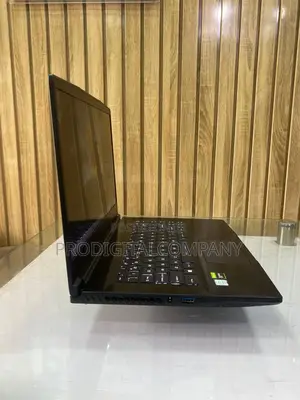 Laptop MSI GF63 16GB Intel Core I5 SSD 256GB