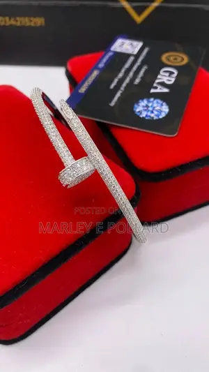 VVS Moissanite Diamond Cartier Nail Bracelet