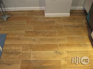 Laminating Wooden Floor Tiles