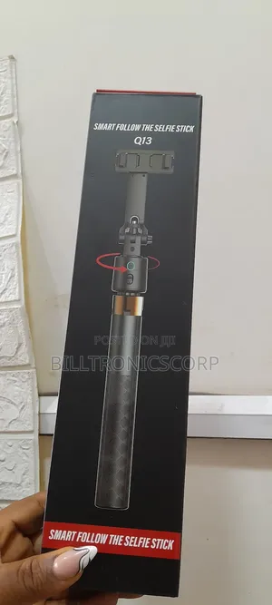 Smart Follow the Selfie Stick