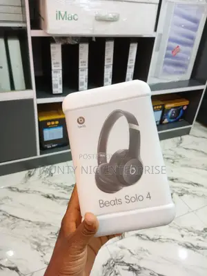 Beats by Dr. Dre Beats Solo 4 Wireless on-Ear Headphones