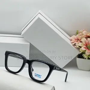 Tommy Hilfiger Quality Luxury Unisex Frame Glasses