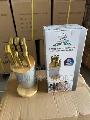 7pcs of Knife With Woodend and Iron Stand