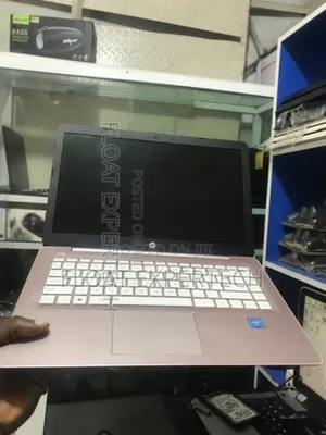 Laptop HP Stream 14 4GB Intel Celeron SSD 60GB