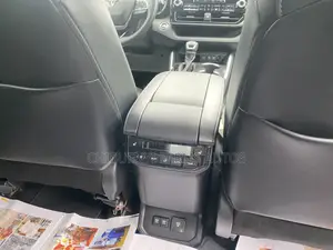 Toyota Highlander Platinum AWD 2020 Red