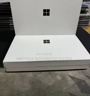 New Microsoft Surface Pro 11th Edition, a Copilot+ PC 16GB SSD 1T