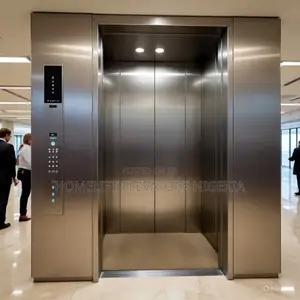 Strong 4 Person Passenger Lift