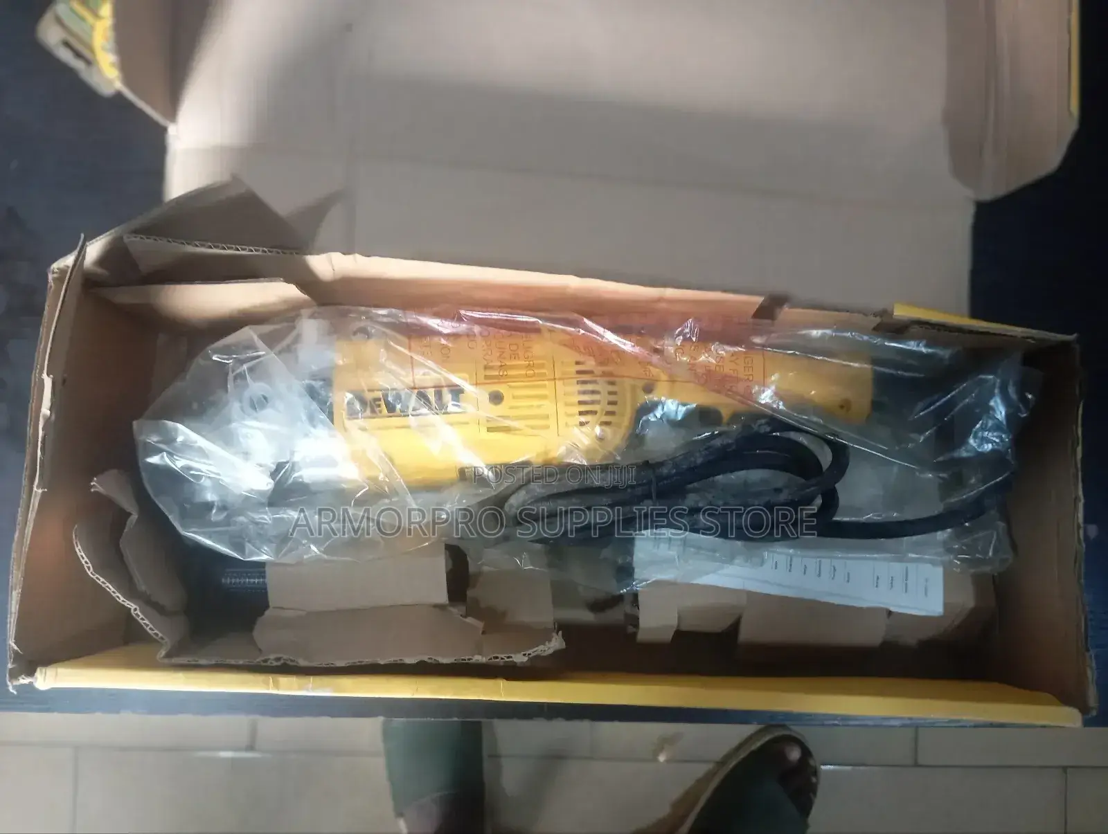 Dewalt Angle Grinder Low Voltage 7"