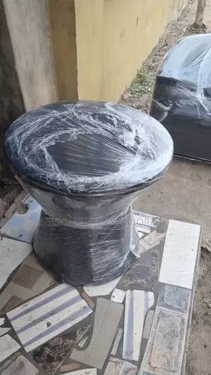 Quality Leather Center Table