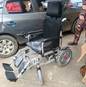 Executive and Collapsible Motorised Wheelchair