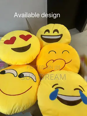 Emoji Cushion Pillows Sitting Pad Throw Away Pillow Home Decoration