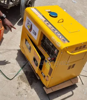 Cat 10kva Diesel Soundproof Generator 100%Copper Wire