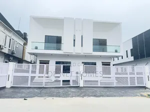 Furnished 4bdrm Duplex in Lekki for sale