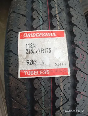 215/70r17.5 Bridgestone Tyre