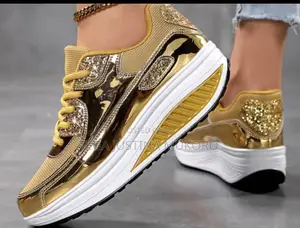 High Quality Women's Classic Sneakers