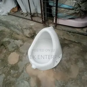 Orginal Urinal Bow