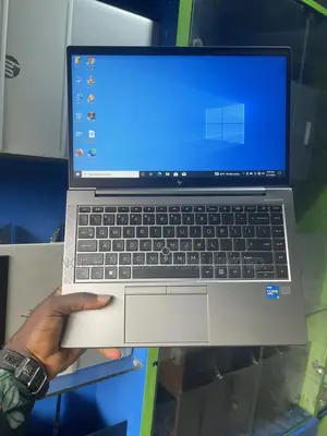 Laptop HP ZBook Firefly G8 16GB Intel Core I5 SSD 512GB