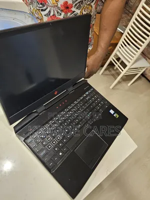 Laptop HP Omen 17t 16GB Intel Core I5 HDD+SSD 700GB