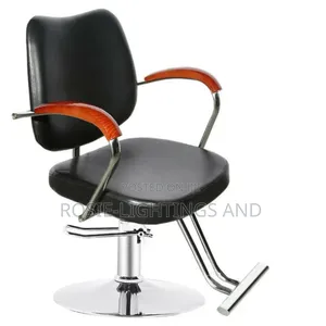 Salon Swivel Barbing Chair With Wooden Armrest