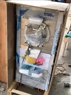 Ice Cream Machine Hard Standing