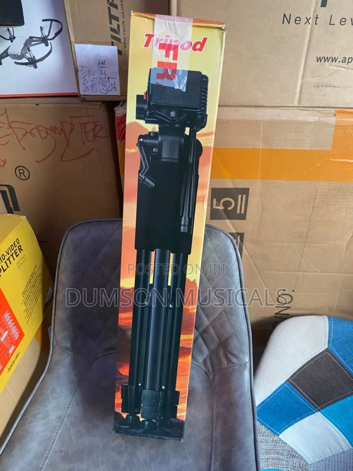 Tripod Stand