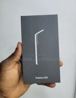 New Samsung Galaxy S25 128 GB