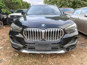 BMW X1 xDrive28i AWD 2020 Black