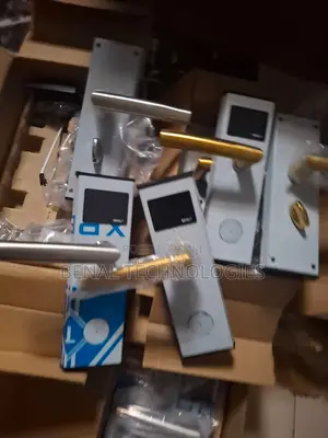 Streamlined Hotel Access via Smart Card Locks