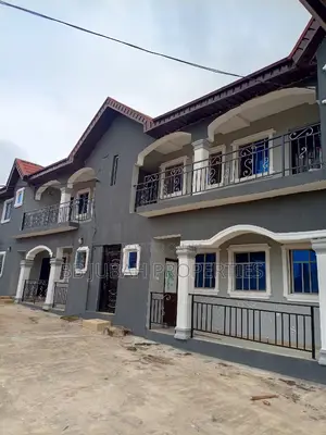 Furnished 15bdrm Block of Flats in New Land Estate, Oluyole for sale