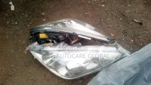 Headlamp for Es 350 2005 Model