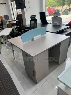 2 Seaters Workstation Table