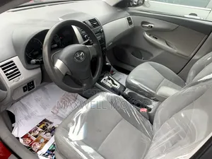Toyota Corolla LE 4dr Sedan (1.8L 4cyl 4A) 2010 Red