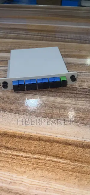 1x8 Sc Upc Fiber PLC Splitter