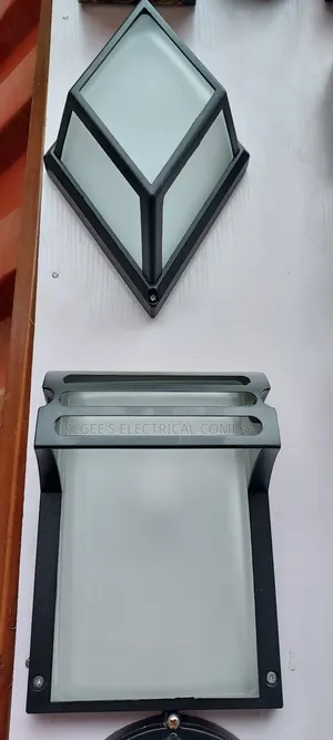 Original Cast Body Glass Outdoor/Security Lights