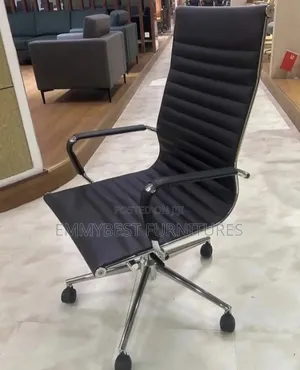 Office Chair, Standard Quality.