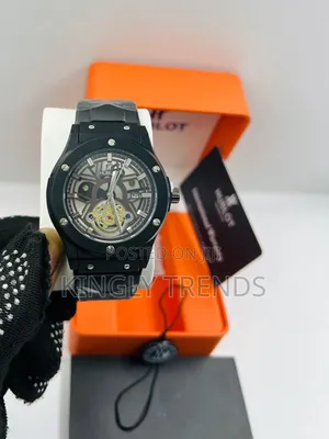 Hublot Luxury Black Wristwatch