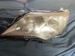 2015 Toyota Camry Headlamp