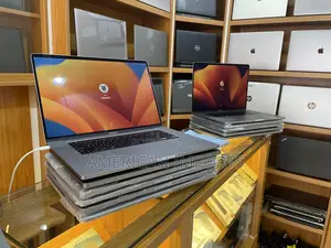 Laptop Apple MacBook Pro 2019 16GB Intel Core I7 SSD 512GB