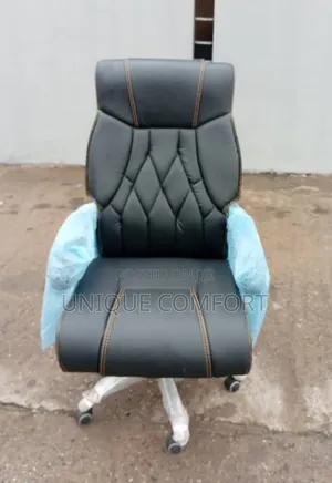 Brand New Full Padded Executive Recliner Office Chair
