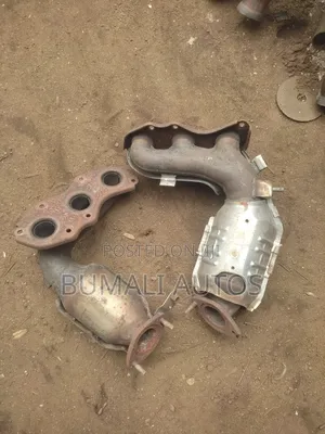 Manifold Catalyst for Toyota Highlander 2008-2015 Model