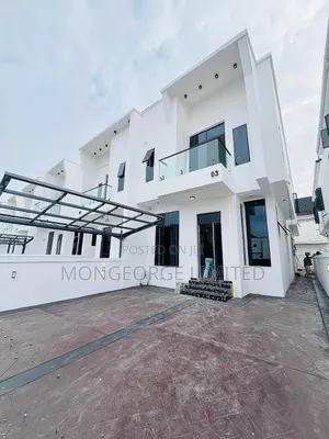 4bdrm Duplex in Ikota for sale