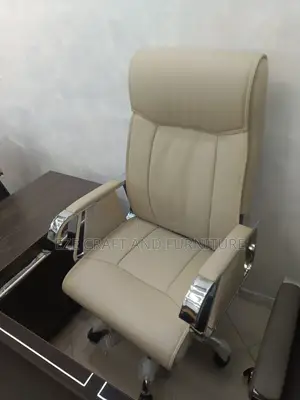 Luxury Milky Executive Office Chair