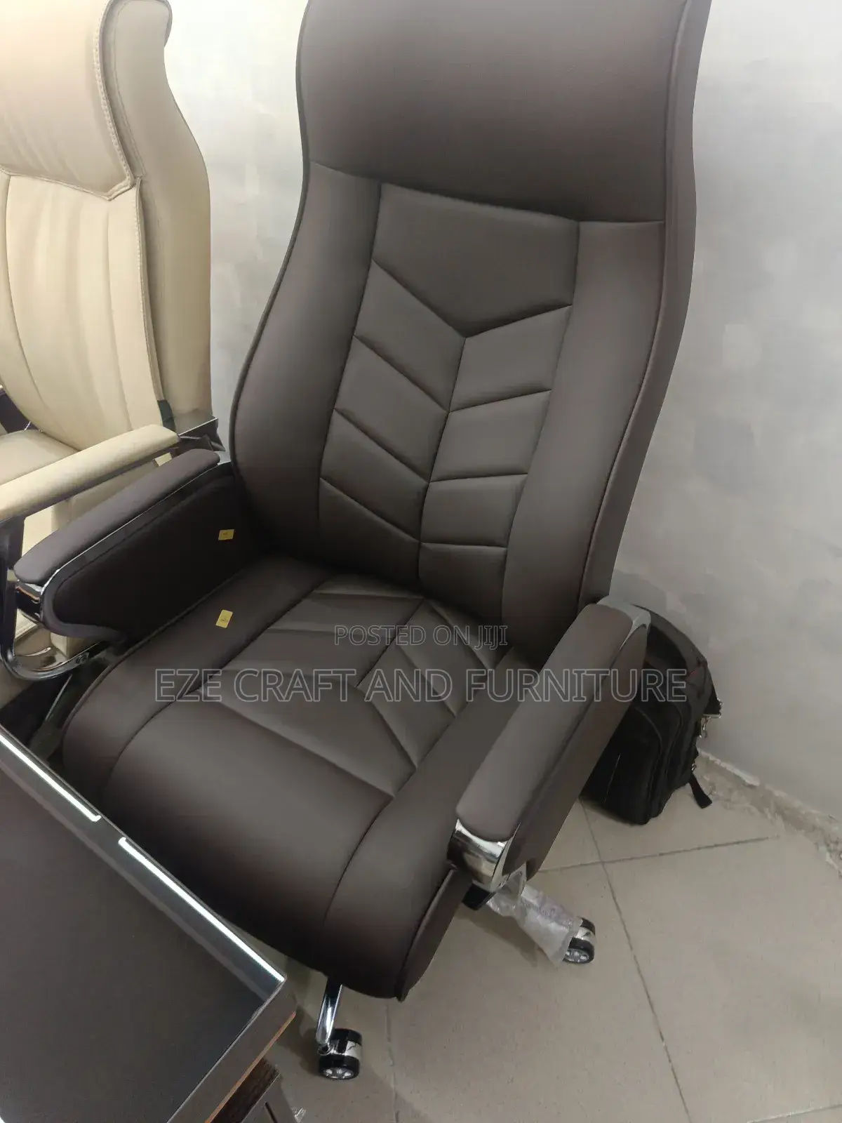 Draft Executive Office Chair