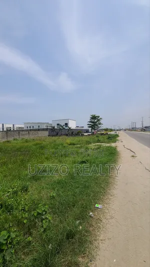 Land for Sale Directly on Ogombo Expressway