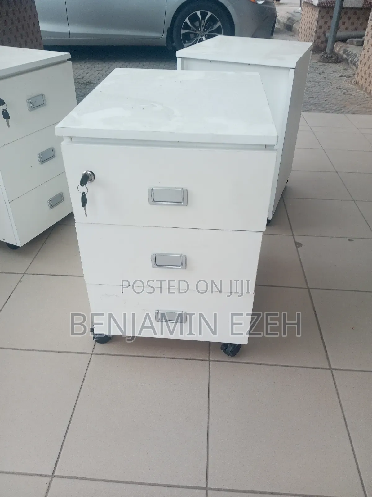 Mobile Drawer