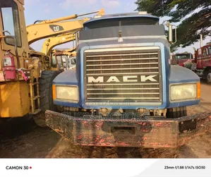 Ch Mack Truck
Double Cabin Injector