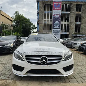 Mercedes-Benz C400 4Matic AWD Sedan (3.0L V6 7A) 2015 White