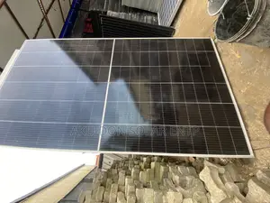 610watts 132cells Original Canadian Half-Cut Mono Solarpanel