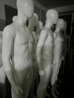 Male Full Body Mannequin With Detachable Head